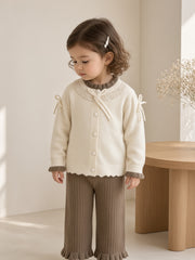 Cream & Taupe Lace-Collar Knit Set
